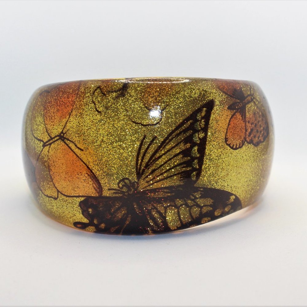 Lucite Sparkle Butterfly Bangle
